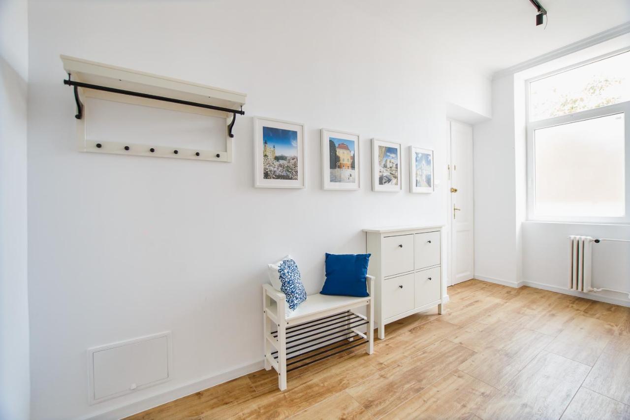 Spacious Riverviews Apartment Near Piata Unirii Oradea Extérieur photo